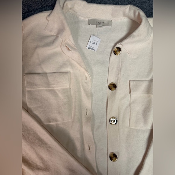 LOFT Jacket - Picture 4 of 5